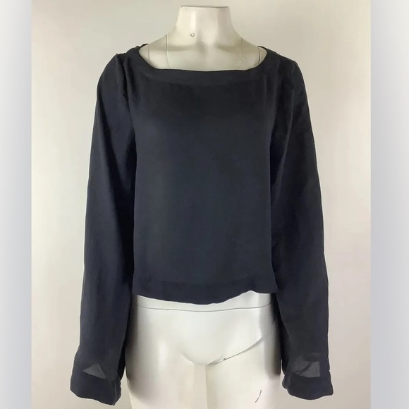 Free People Sz M Cropped Bell Sleeve Star Aligned Top Black Polyester Pullon - Picture 1 of 7